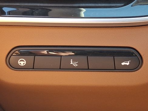 Used 2023 INFINITI QX60 Sensory w/ Vision Package AWD/4WD image 26