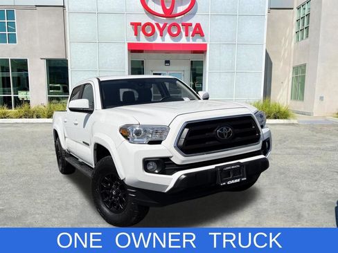 Certified 2022 Toyota Tacoma SR5 image 2