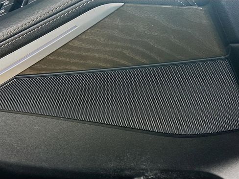 Used 2022 BMW X5 xDrive40i w/ Premium Package image 25