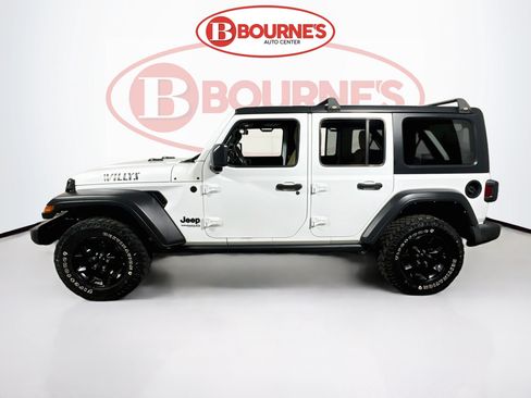 Used 2022 Jeep Wrangler Unlimited Sport AWD/4WD image 4