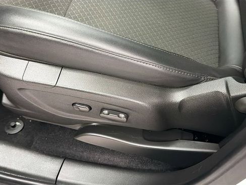 Used 2019 Buick Encore Preferred image 18