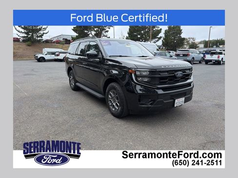 Certified 2025 Ford Expedition Active AWD/4WD image 1