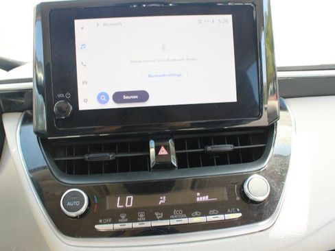 Used 2023 Toyota Corolla LE FWD image 15