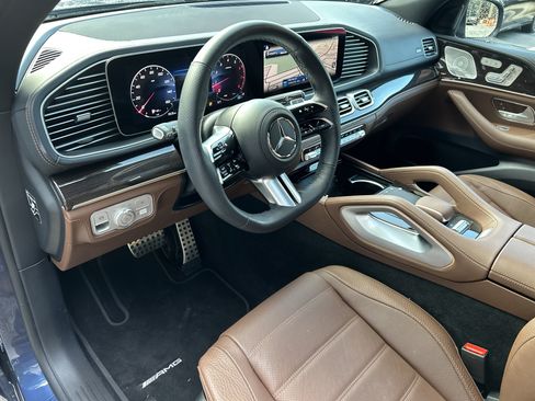 Certified 2025 Mercedes-Benz GLS 450 4MATIC w/ AMG Line Exterior image 21