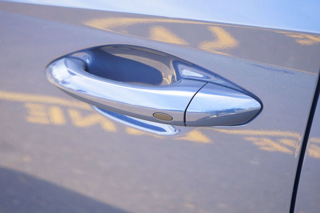 Certified 2025 Hyundai Tucson SE FWD image 11