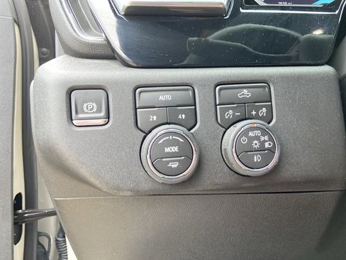 Used 2026 Chevrolet Silverado 1500 RST AWD/4WD image 45