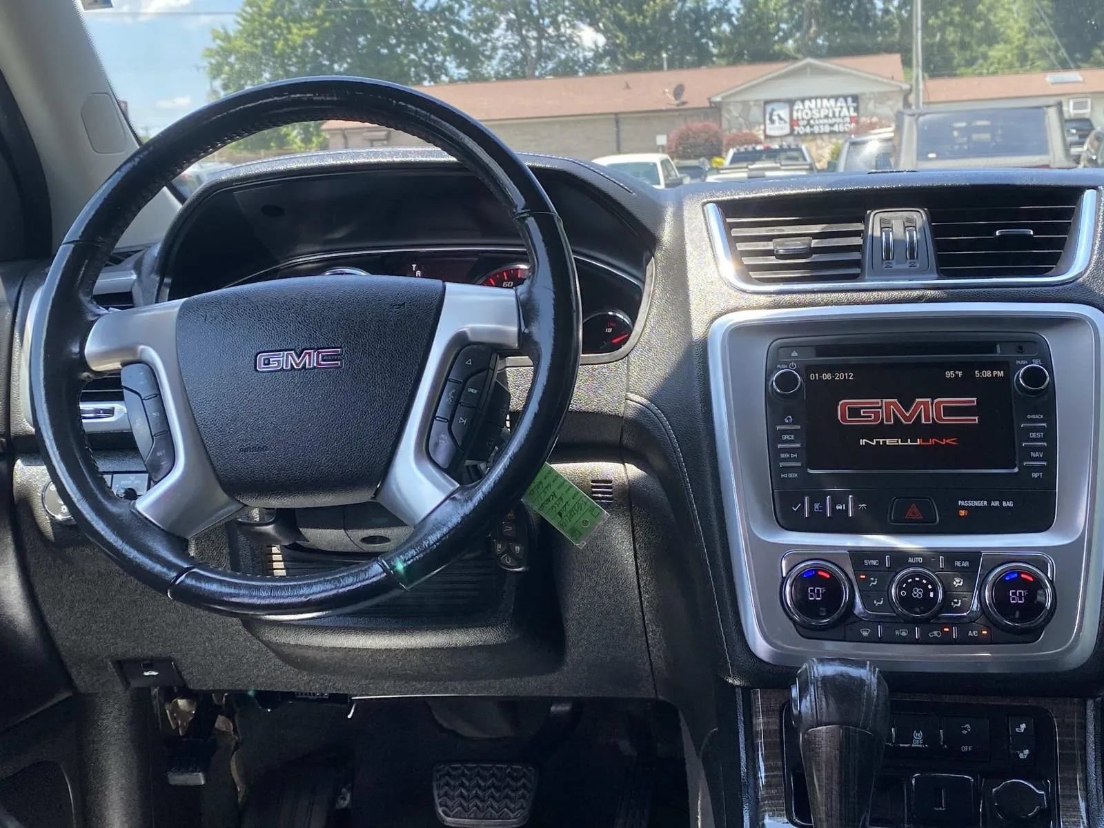 Used 2016 GMC Acadia SLT AWD/4WD image 11