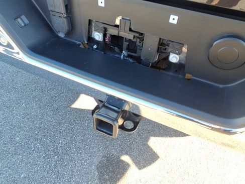 Used 2024 GMC Sierra 1500 SLT w/ SLT Premium Plus Package image 30