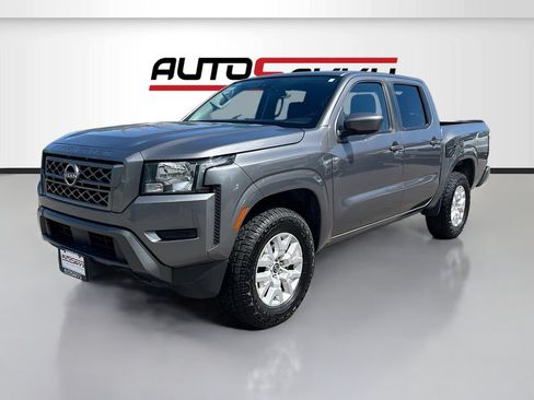 Used 2022 Nissan Frontier SV AWD/4WD image 3