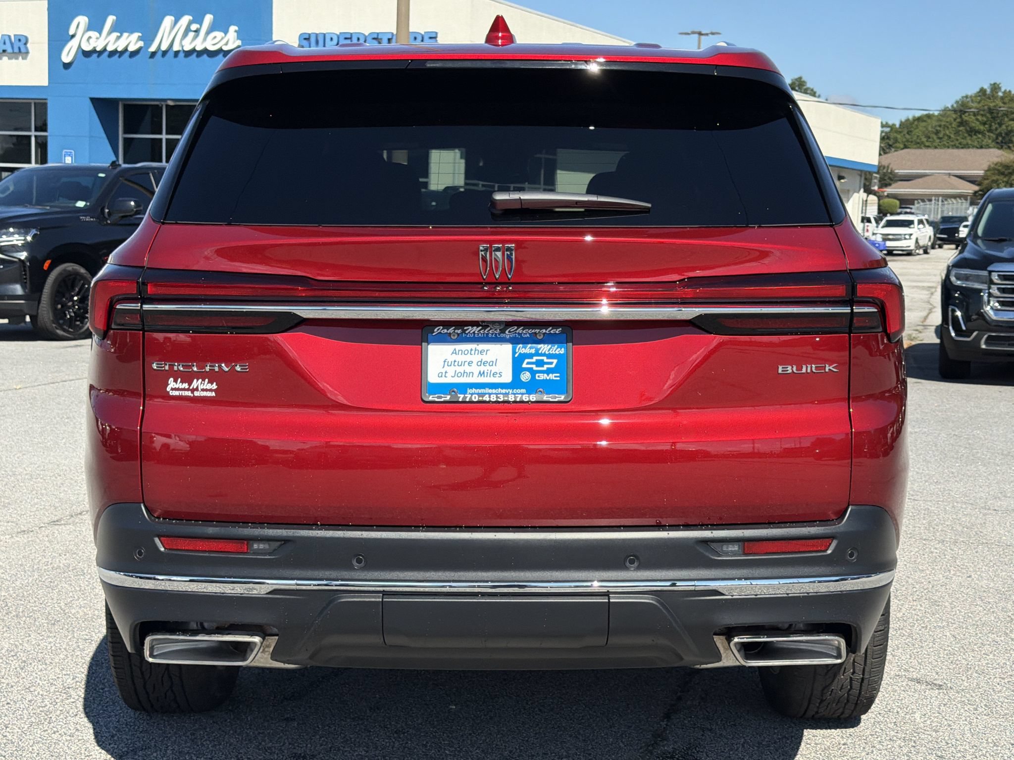 New 2027 Buick Enclave Preferred w/ LPO, Floor Liner Package FWD image 23