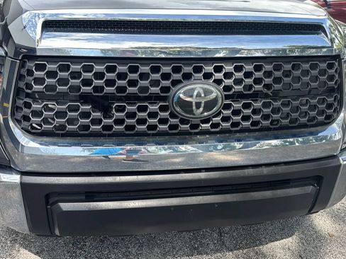 Used 2018 Toyota Tundra SR5 w/ TRD Off Road Package AWD/4WD image 37