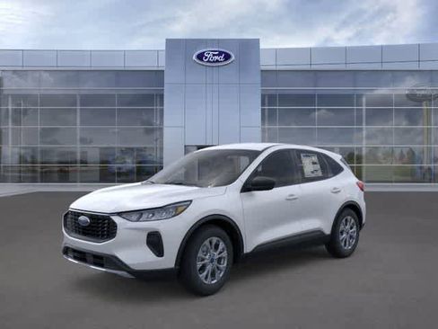 New 2025 Ford Escape Active w/ Tech Pack #1 AWD/4WD image 1