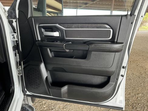 Used 2024 RAM 2500 Big Horn w/ Off Road Package image 35