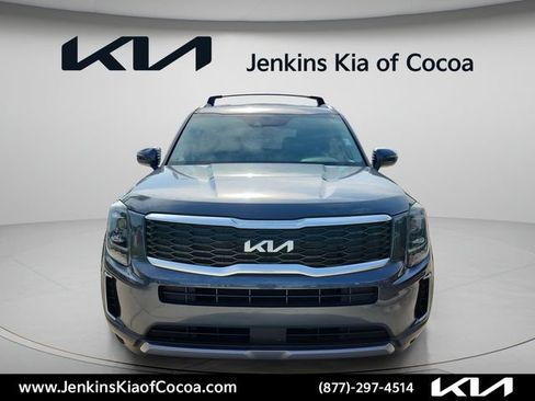 Used 2022 Kia Telluride S FWD image 12