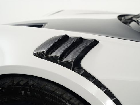 Used 2019 Porsche 911 GT2 RS image 29