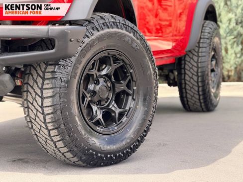 Used 2024 Ford Bronco Big Bend AWD/4WD image 2