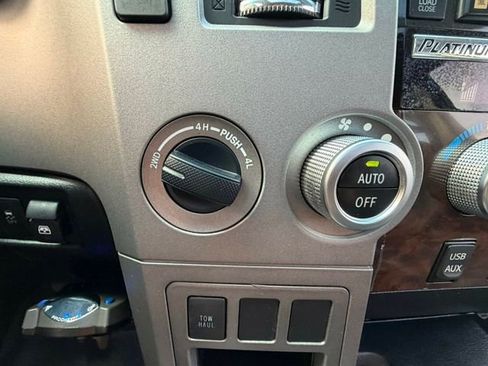 Used 2012 Toyota Tundra Limited image 25