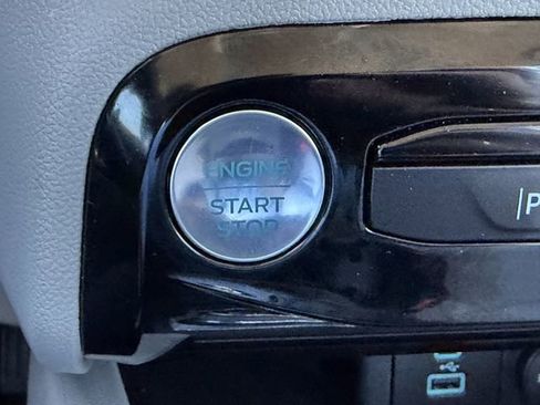 Used 2023 Ford Escape SE w/ PHEV Premium Package FWD image 26