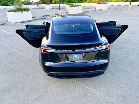 Used 2026 Tesla Model 3 AWD/4WD image 41