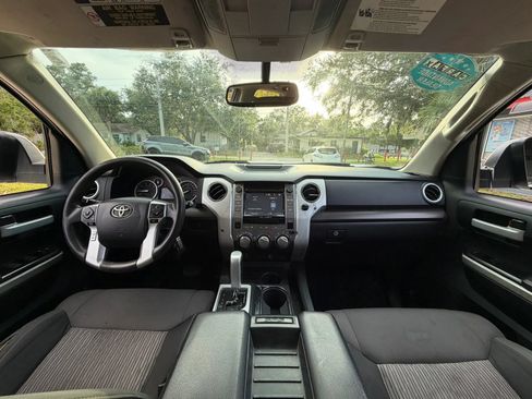 Used 2014 Toyota Tundra SR5 w/ SR5 Upgrade Package RWD image 5