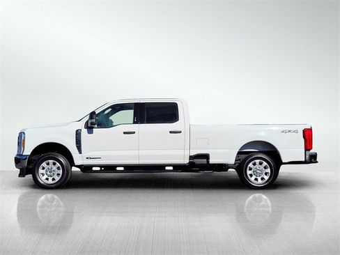 Used 2024 Ford F250 XLT image 8