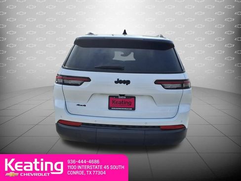 Used 2023 Jeep Grand Cherokee L Laredo AWD/4WD image 7