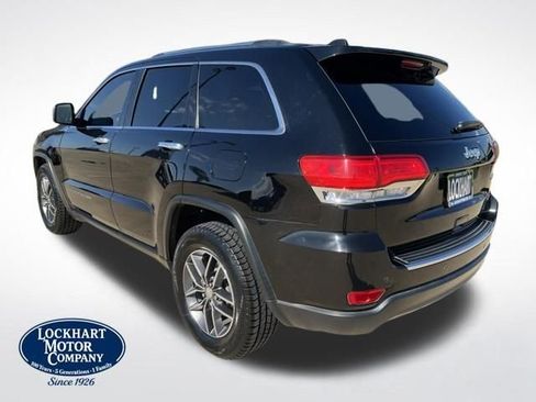 Used 2017 Jeep Grand Cherokee Limited RWD image 4