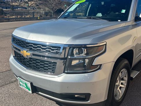 Used 2018 Chevrolet Tahoe LT w/ Luxury Package image 16