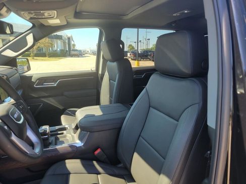 New 2026 GMC Sierra 1500 SLT w/ SLT Premium Plus Package image 12