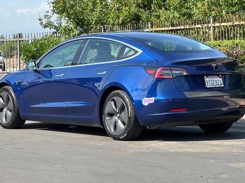 Used 2019 Tesla Model 3 RWD image 6