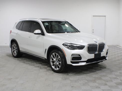 Used 2019 BMW X5 xDrive40i w/ Convenience Package AWD/4WD image 1