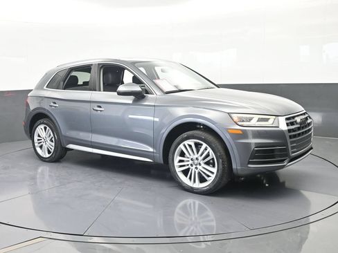 Used 2018 Audi Q5 2.0T Premium Plus w/ Premium Plus Package AWD/4WD image 8