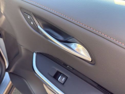 Used 2024 Cadillac XT4 Luxury w/ Cold Weather Package image 16