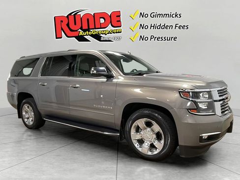 Used 2017 Chevrolet Suburban Premier w/ Max Trailering Package AWD/4WD image 8
