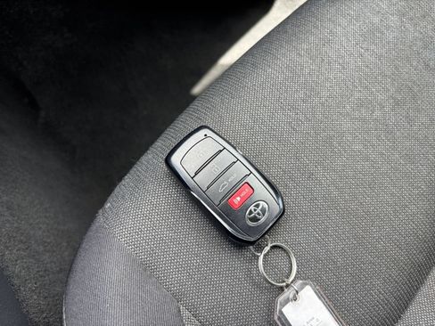 Used 2025 Toyota Camry LE FWD image 21