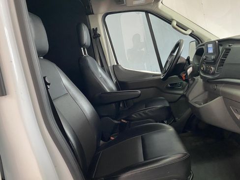 Used 2020 Ford Transit 250 Medium Roof w/ Load Area Protection Package RWD image 9