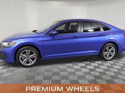 Used 2022 Volkswagen Jetta SE FWD image 10