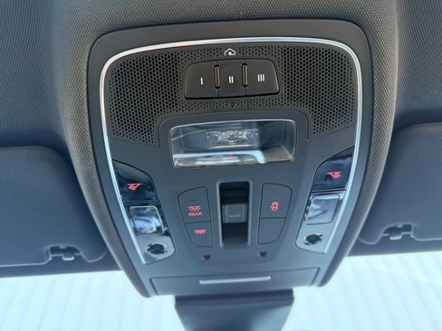 Used 2017 Audi RS 7 Prestige w/ Comfort Seating Package image 26