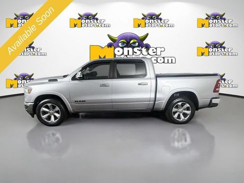Used 2019 RAM 1500 Laramie AWD/4WD image 8