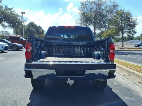 Used 2018 Chevrolet Silverado 1500 LT w/ Texas Edition RWD image 17