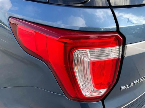 Used 2019 Ford Explorer Platinum AWD/4WD image 28