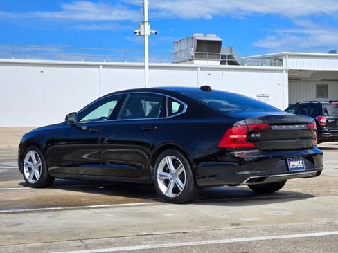 Used 2019 Volvo S90 T5 Momentum FWD image 7