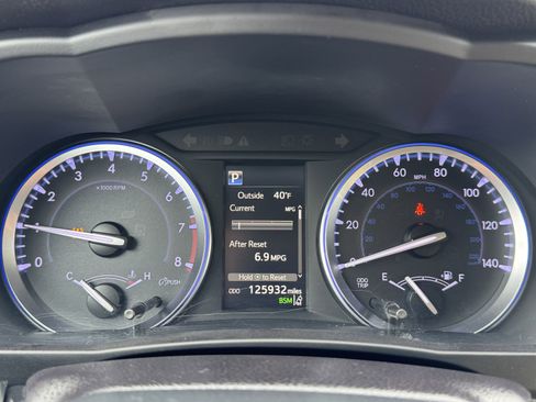 Used 2019 Toyota Highlander Limited Platinum image 21