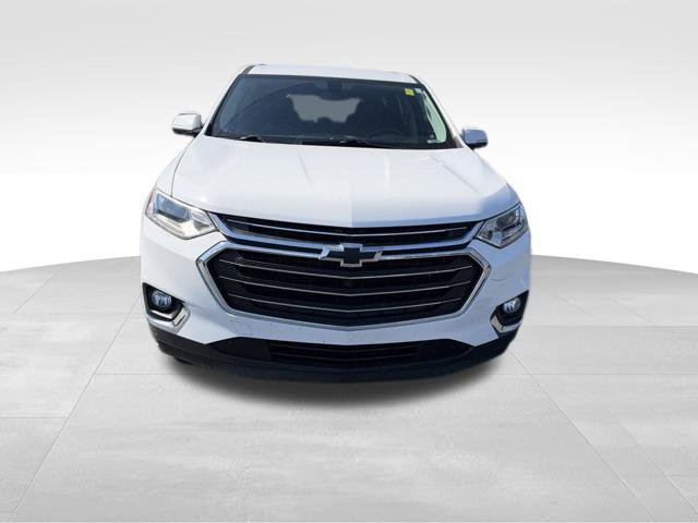 Used 2018 Chevrolet Traverse LT FWD image 2