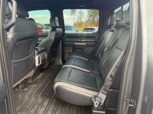 Used 2018 Ford F150 Raptor w/ Equipment Group 802A Luxury image 19