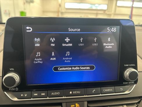 Used 2025 Nissan Altima 2.5 SV AWD/4WD image 10