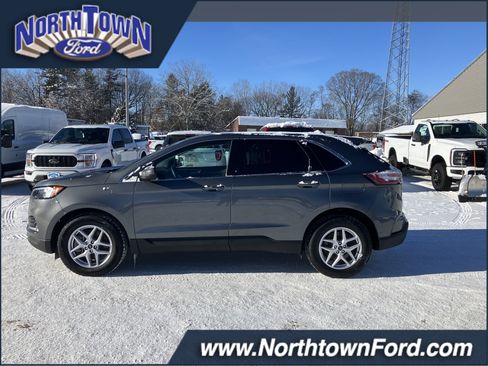 Used 2024 Ford Edge SEL w/ Convenience Package image 1