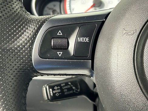Used 2012 Audi R8 V10 AWD/4WD image 22