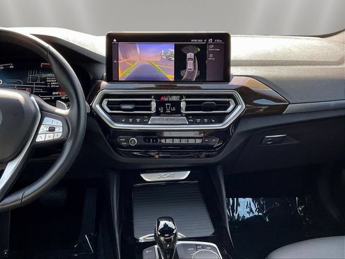 Used 2023 BMW X4 xDrive30i w/ Premium Package AWD/4WD image 9