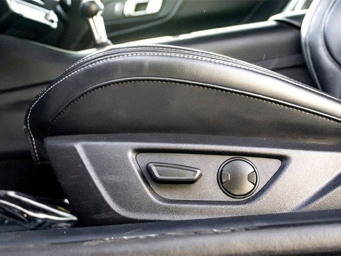 Used 2024 Ford Mustang Premium image 12